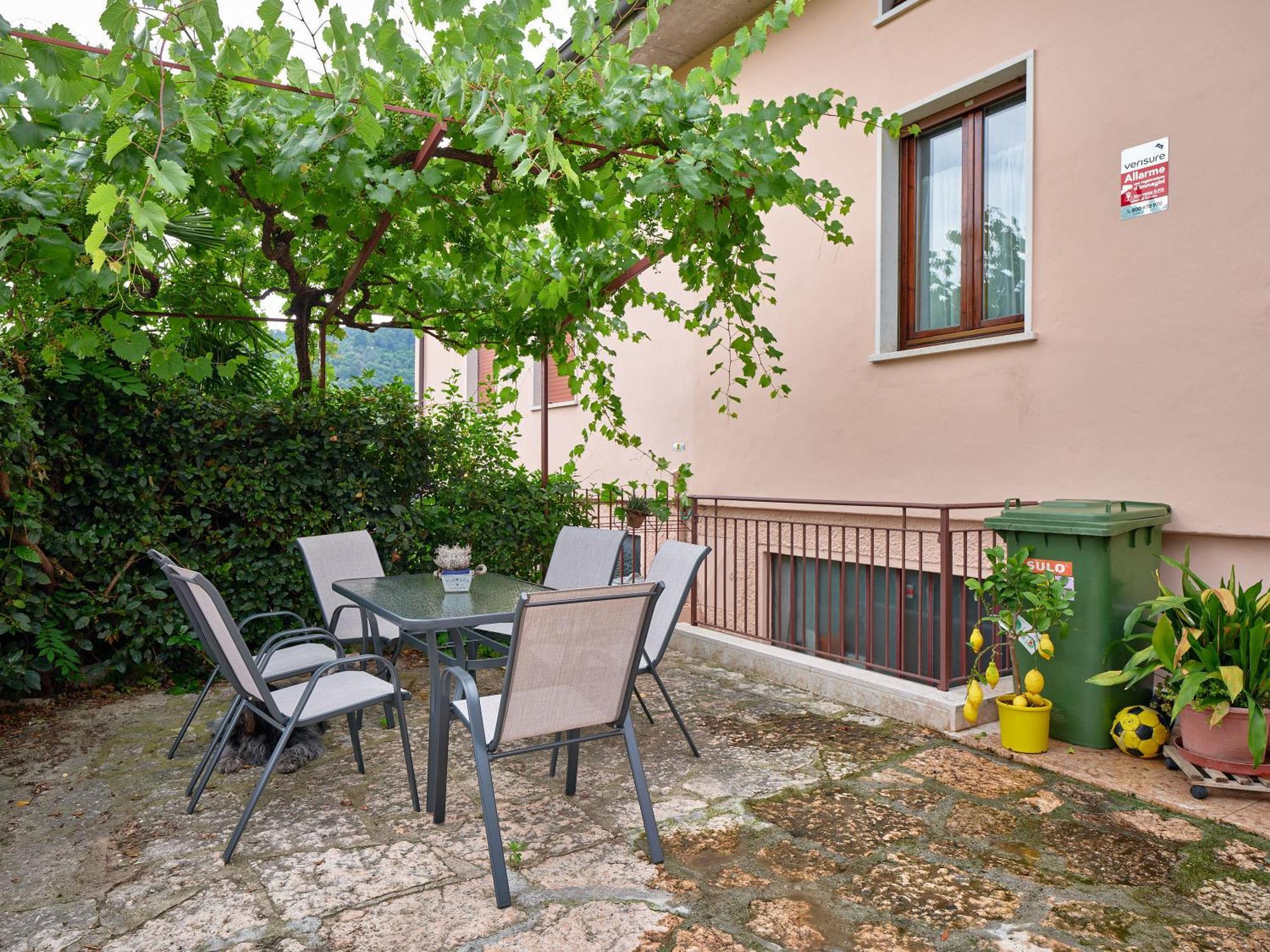 Domus Garda Διαμέρισμα Γκάρντα Εξωτερικό φωτογραφία